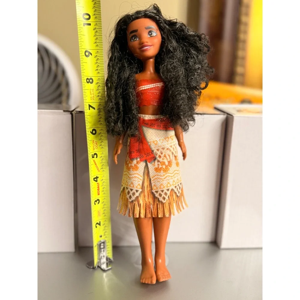 Disney Moana Fashion Doll Mattel 2022 Long Wavy Hair Island Outfit 11 inch